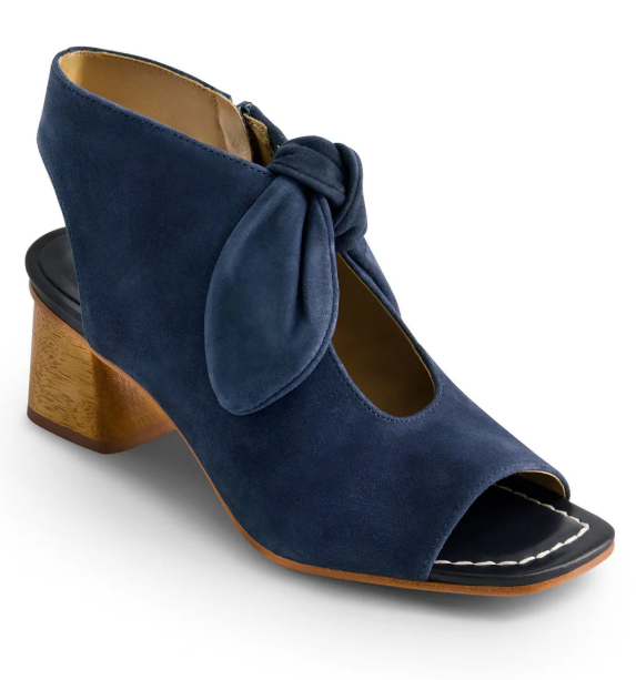 Bernardo Lizzie Navy Blue